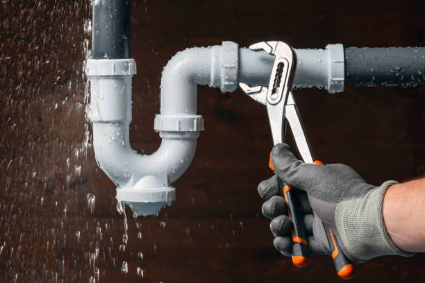 Professional Leak Detection technician working in Guilford, CT